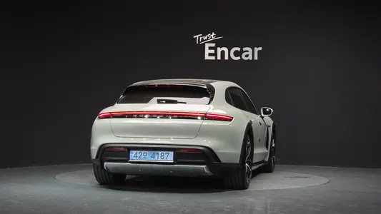 Porsche 타이칸 4S 2022 4