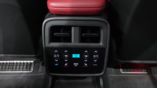 Porsche 타이칸 4S 2022 35