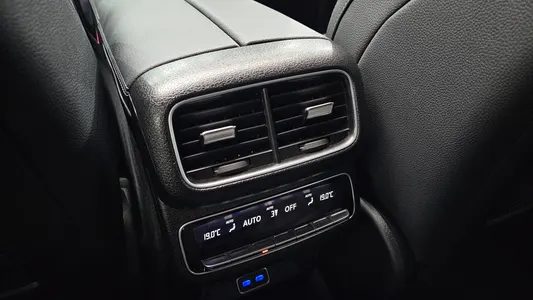 Mercedes-Benz GLE-Class W167 GLE350 4MATIC 2025 33