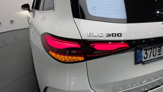 Mercedes-Benz GLC-Class X254 GLC300 4MATIC AMG Line 2025 23