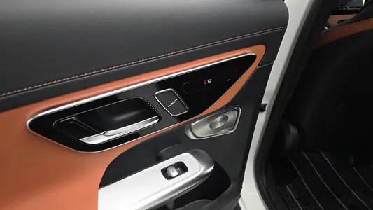 Mercedes-Benz GLC-Class X254 GLC300 4MATIC AMG Line 2025 27