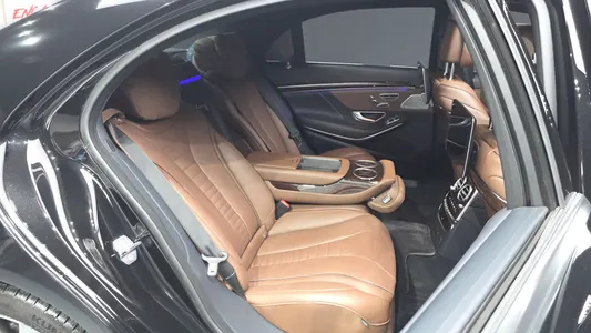 Mercedes-Benz S-Class W222 S560L 4MATIC 2019 10