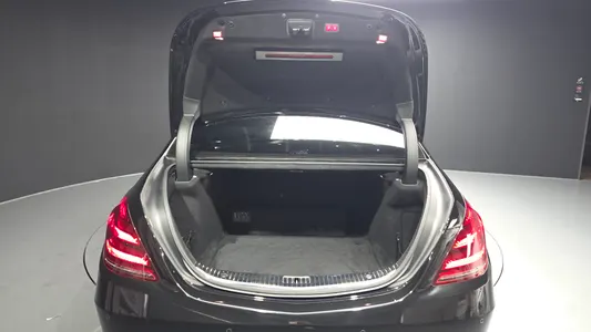 Mercedes-Benz S-Class W222 S560L 4MATIC 2019 19