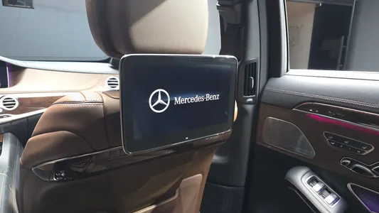 Mercedes-Benz S-Class W222 S560L 4MATIC 2019 18
