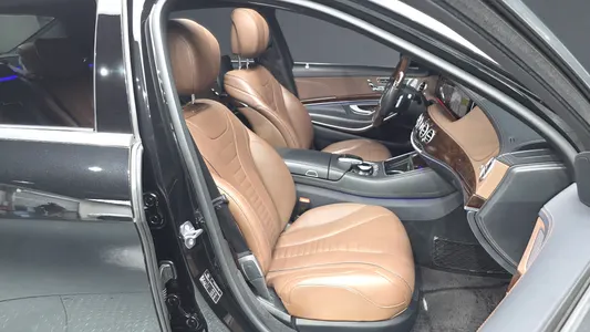 Mercedes-Benz S-Class W222 S560L 4MATIC 2019 26