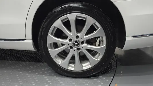 Mercedes-Benz E-Class W213 E220d 4MATIC 2019 21