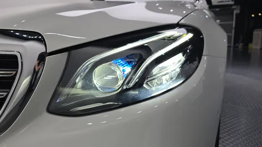 Mercedes-Benz E-Class W213 E220d 4MATIC 2019 22