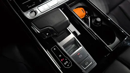 Audi A8 (D5) 50 TDI LWB 2021 9