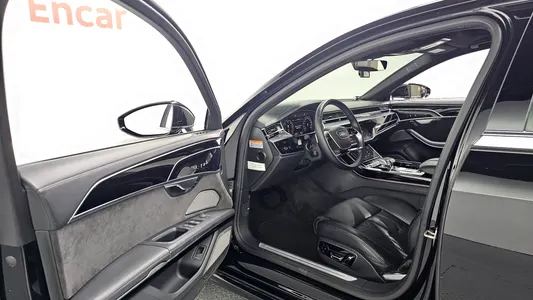 Audi A8 (D5) 50 TDI LWB 2021 10