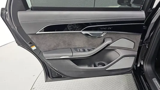 Audi A8 (D5) 50 TDI LWB 2021 25