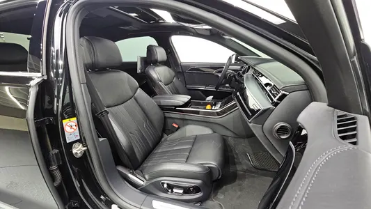 Audi A8 (D5) 50 TDI LWB 2021 26