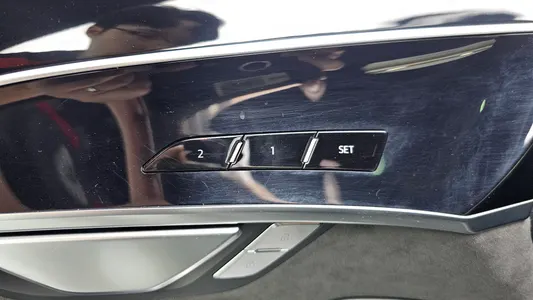 Audi A8 (D5) 50 TDI LWB 2021 36