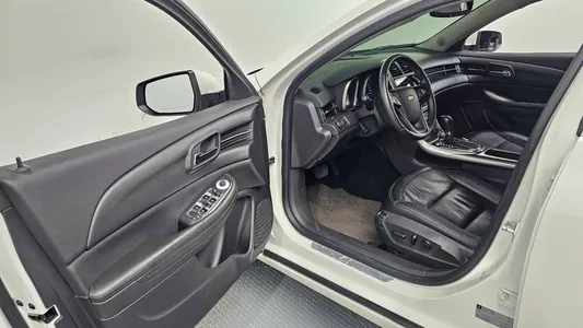 Chevrolet 말리부 2.0 LT 2014 10
