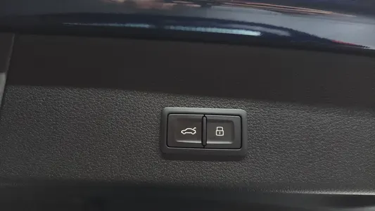 Audi e- 55 2021 17