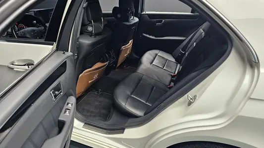 Mercedes-Benz E-Class W212 E350 2010 12