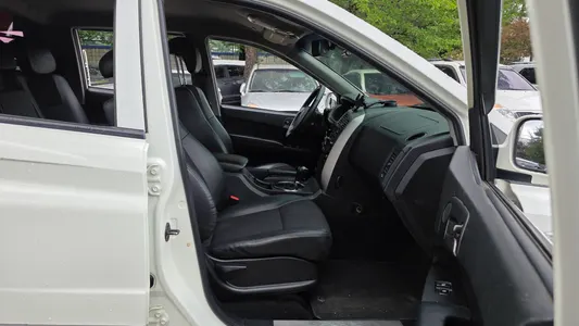 KG Mobility 코란도 스포츠 CX5 2WD 2013 11
