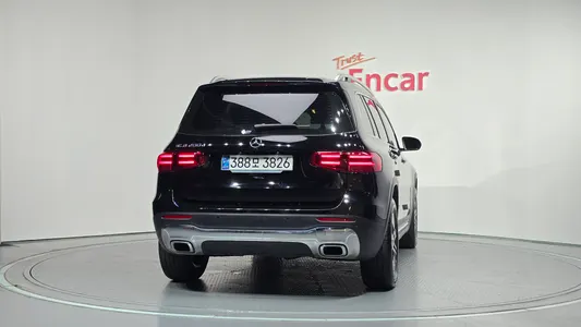 Mercedes-Benz GLB-Class X247 GLB200 d 2024 4
