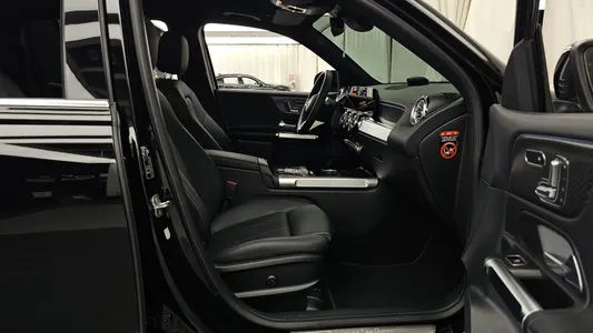 Mercedes-Benz GLB-Class X247 GLB200 d 2024 11