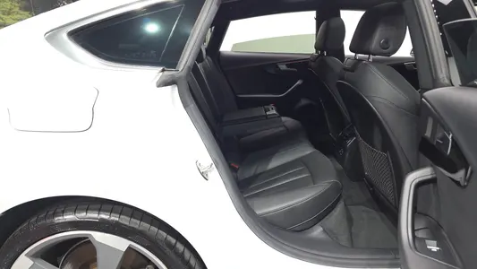Audi A5 (F5) 45 TFSI 2019 11