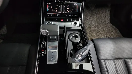 Audi A8 (D5) 50 TDI LWB 2023 9