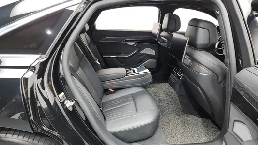 Audi A8 (D5) 50 TDI LWB 2023 11