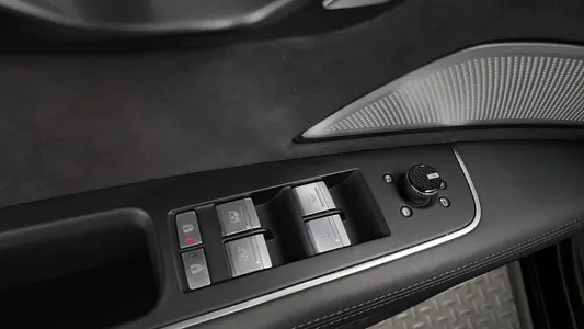 Audi A8 (D5) 50 TDI LWB 2023 20