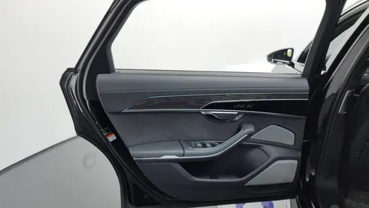 Audi A8 (D5) 50 TDI LWB 2023 25