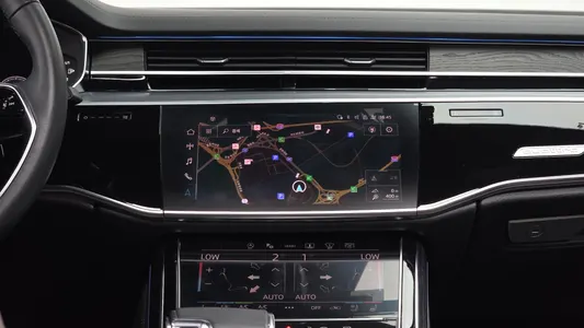 Audi A8 (D5) 55 TFSI LWB 2023 14