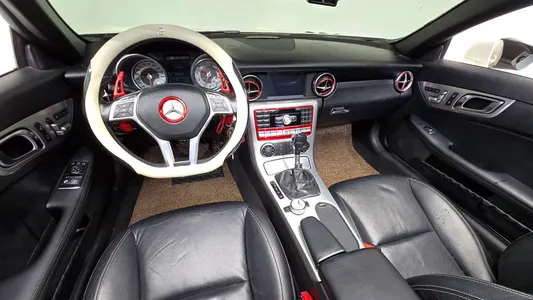 Mercedes-Benz SLK-Class 200 2012 7