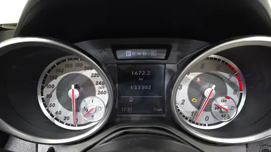 Mercedes-Benz SLK-Class 200 2012 8