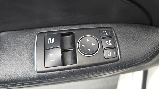 Mercedes-Benz SLK-Class 200 2012 20