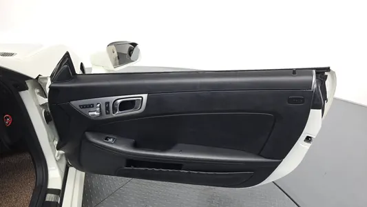 Mercedes-Benz SLK-Class 200 2012 26