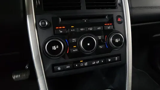 Land Rover 디스커버리 스포츠 2.0 TD4 HSE 2018 32