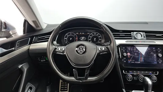 Volkswagen 아테온 2.0 TDI 2018 12