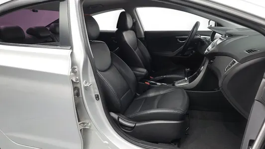 Hyundai MD M16 GDI 2011 11