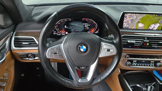 BMW 7 Series (G11) 730d xDrive 2020 11