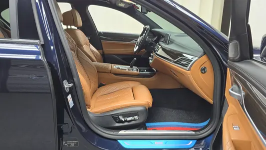 BMW 7 Series (G11) 730d xDrive 2020 26