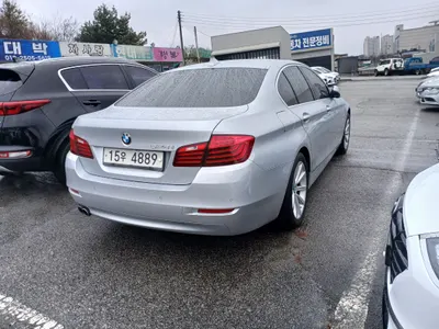BMW 5 Series (F10) 528i 2014 5