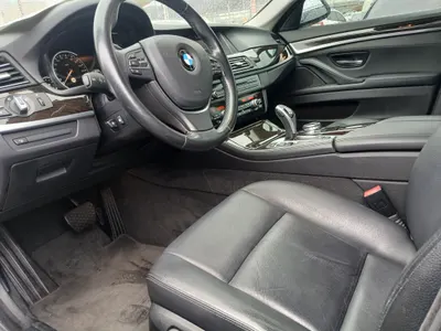 BMW 5 Series (F10) 528i 2014 14