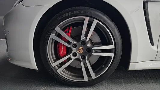 Porsche 파나메라 4.8 GTS 2014 5