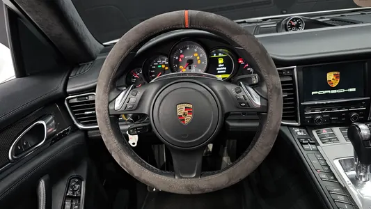 Porsche 파나메라 4.8 GTS 2014 13