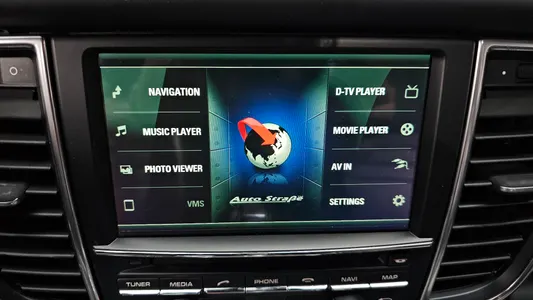 Porsche 파나메라 4.8 GTS 2014 17