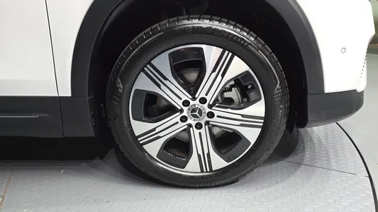 Mercedes-Benz EQB X243 EQB300 4MATIC 2025 5