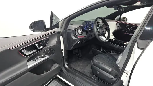 Mercedes-Benz EQE V295 EQE350+ 2024 10