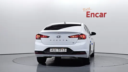 Hyundai AD 1.6 2019 4