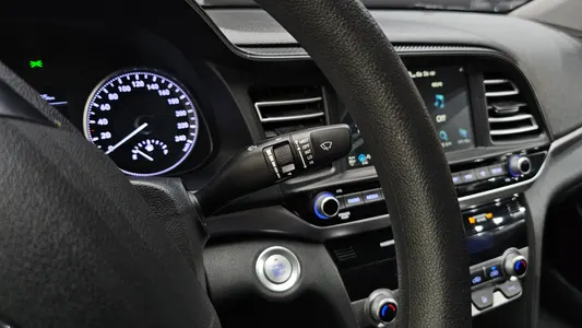 Hyundai AD 1.6 2019 18