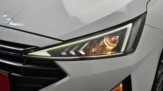 Hyundai AD 1.6 2019 22