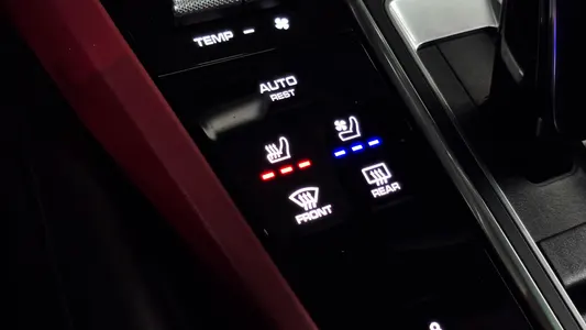 Porsche (PO536) 3.0 2023 12
