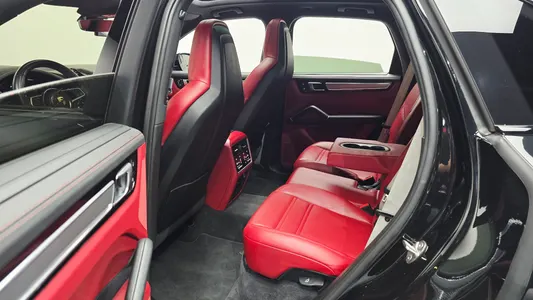 Porsche (PO536) 3.0 2023 18