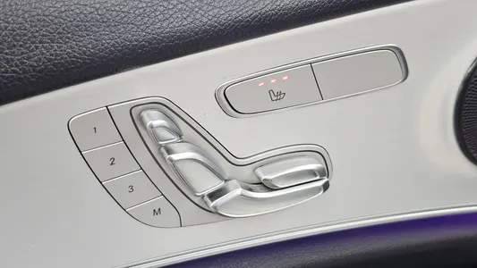 Mercedes-Benz E-Class W213 E250 2021 32